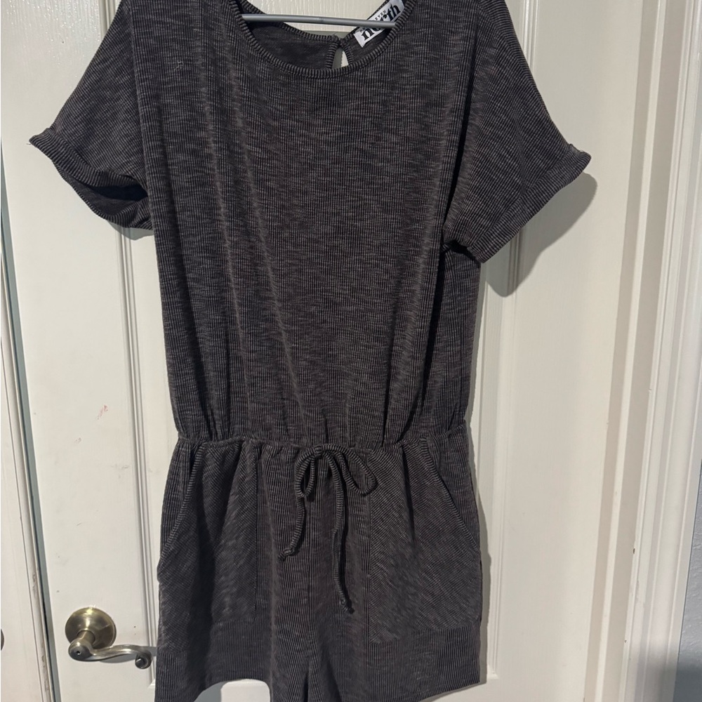 Gray Short Sleeve Romper